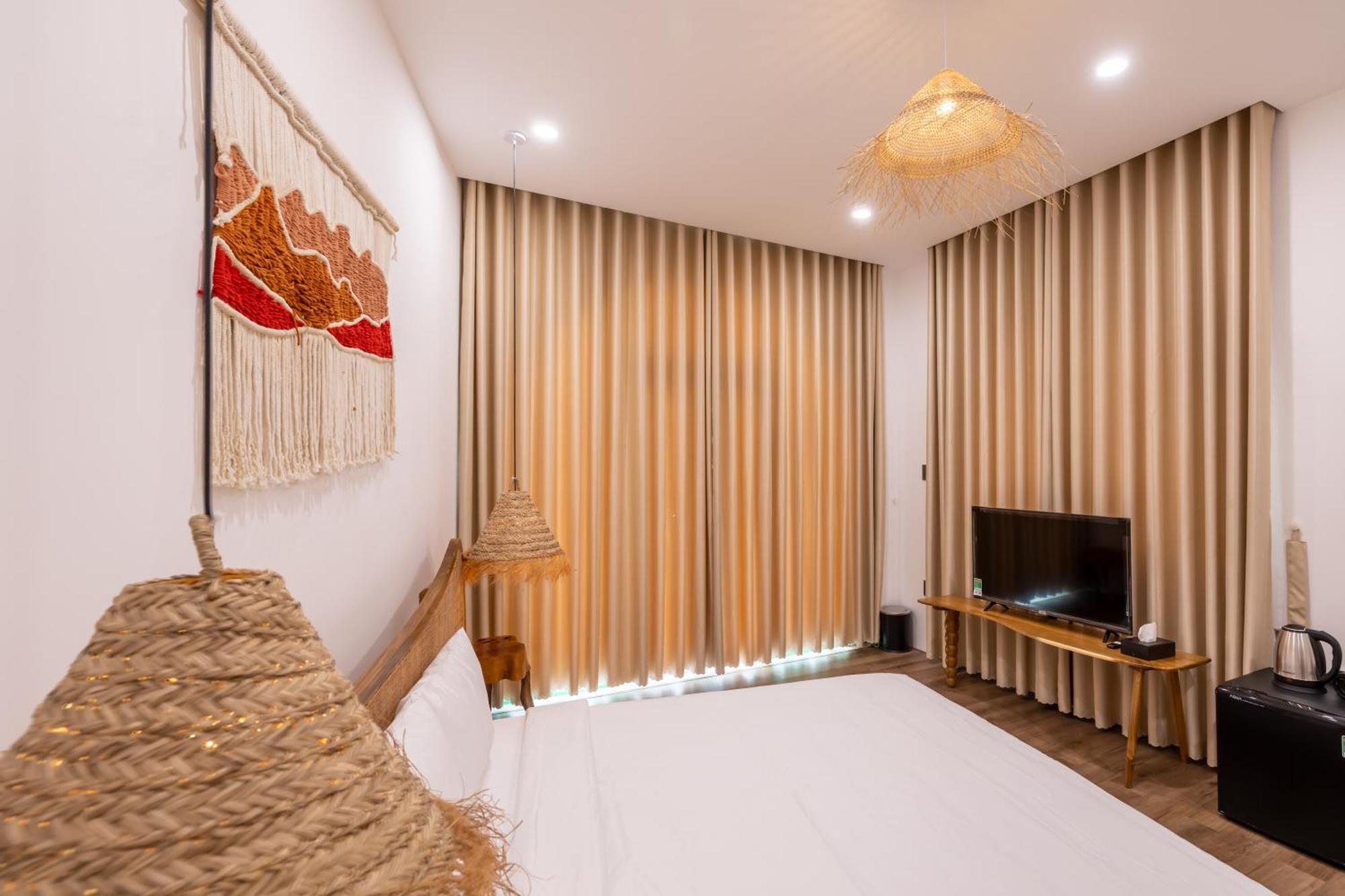 Pisces Hotel Hue Exterior foto